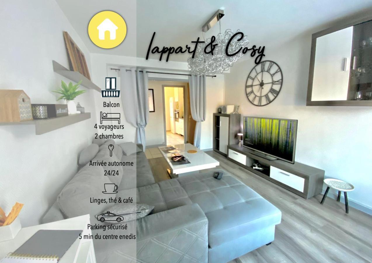Le Cafe Charmant, Appartement Dans Immeuble Avec Parking Barriere, Balcon LʼArbresle Esterno foto